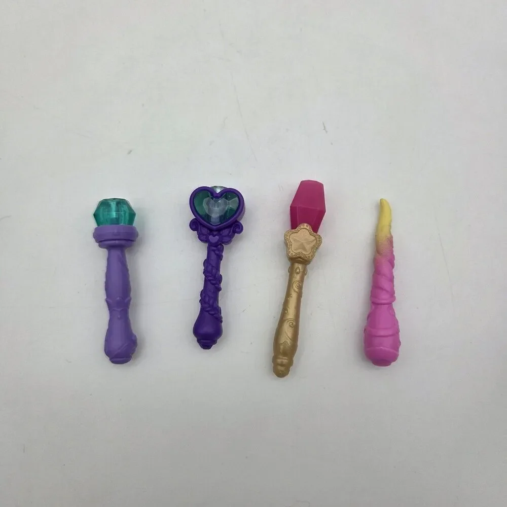 Magic Mixies Mixlings Lot 8 Mini Figures 4 Magic Wands Cauldron Accessories Toy